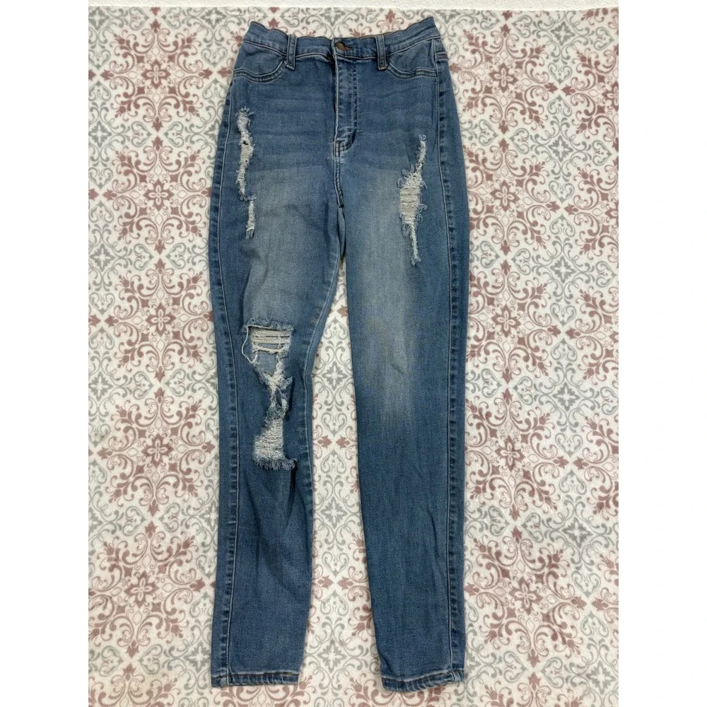 Vibrant MIU High Rise Distressed Skinny Jeans Blue Medium Wash Size 13 W30 EP18